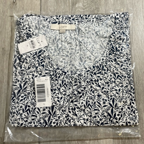 LOFT | Scoop Neck Blouse | XL - Picture 3 of 7